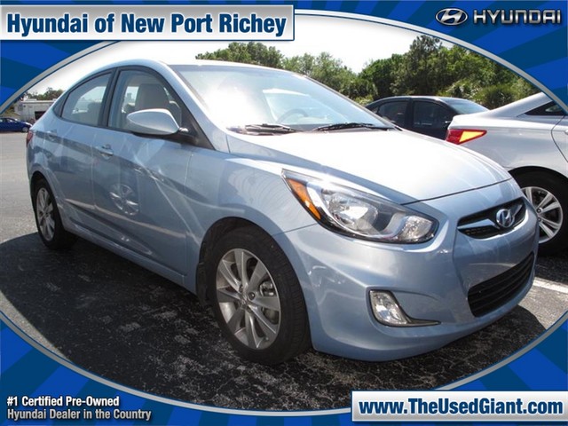 Hyundai Accent 2012 photo 3