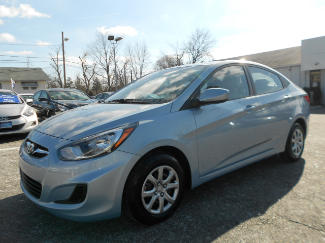 Hyundai Accent FWD 4dr Sport Unspecified