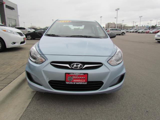 Hyundai Accent 2012 photo 4