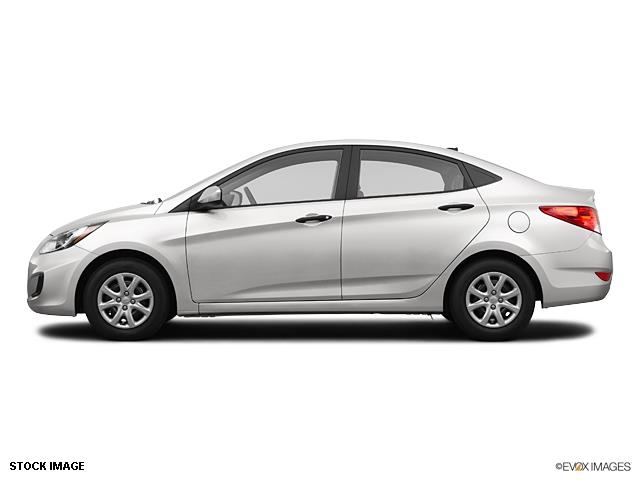 Hyundai Accent 2012 photo 8