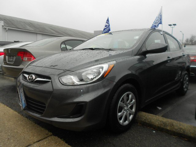 Hyundai Accent FWD 4dr Sport Unspecified