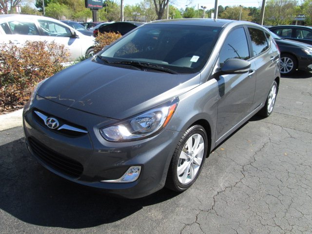 Hyundai Accent 2013 photo 4