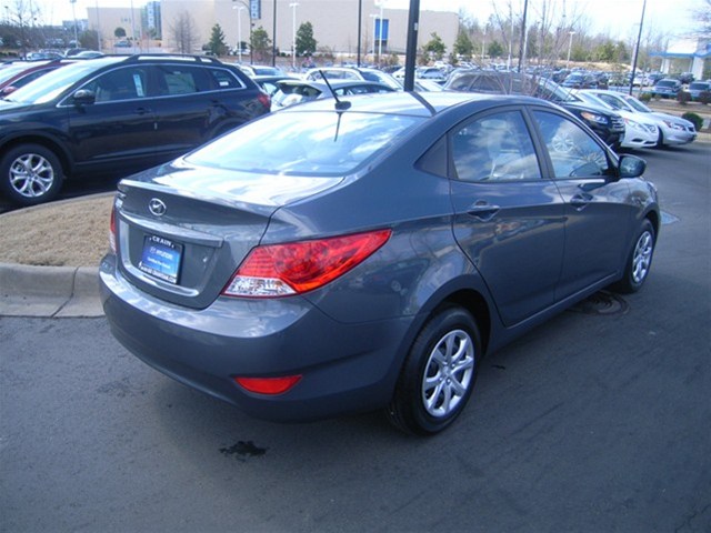 Hyundai Accent FWD 4dr Sport Unspecified