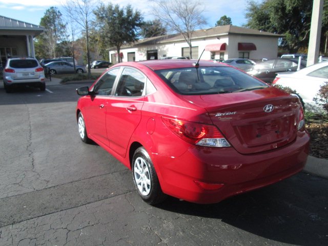 Hyundai Accent 2013 photo 1