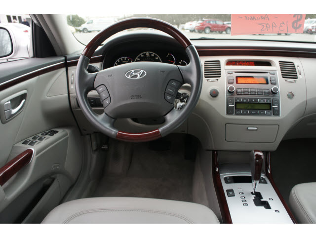 Hyundai Azera 2006 photo 3