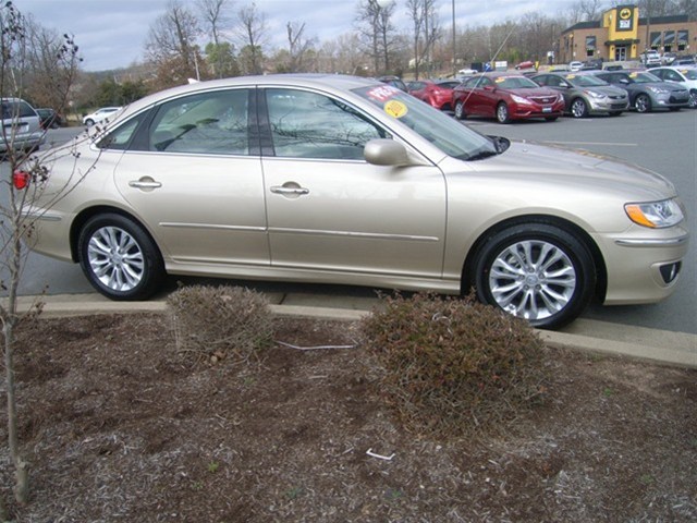 Hyundai Azera 2011 photo 3