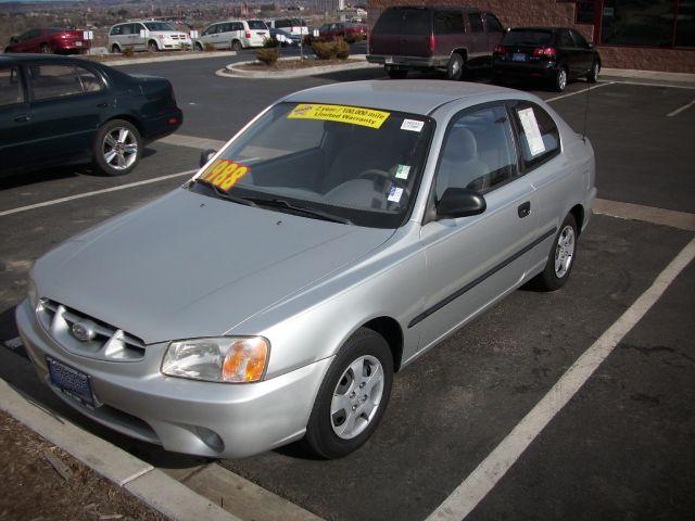 Hyundai Elantra 1998 photo 4