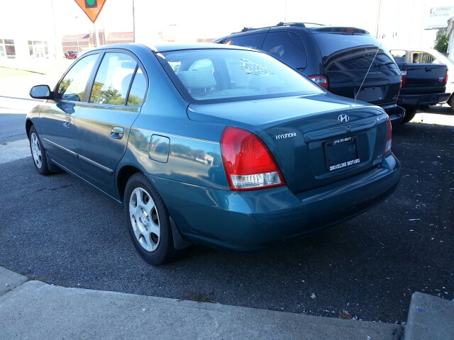 Hyundai Elantra 2001 photo 1