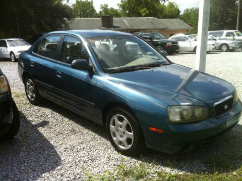 Hyundai Elantra 2001 photo 3