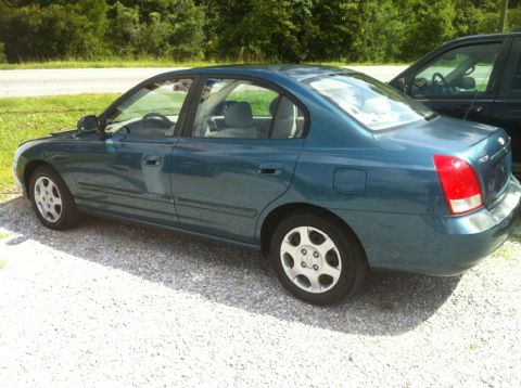 Hyundai Elantra 2001 photo 4