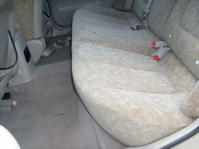 Hyundai Elantra 2001 photo 18