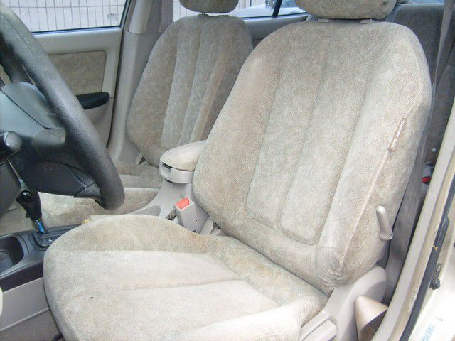 Hyundai Elantra 2001 photo 26