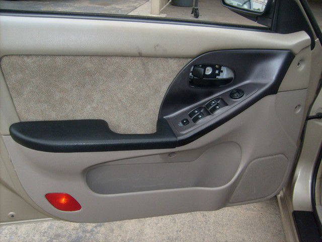 Hyundai Elantra 2001 photo 33