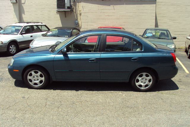 Hyundai Elantra 2001 photo 7