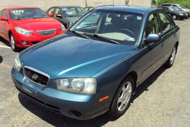 Hyundai Elantra 2001 photo 8