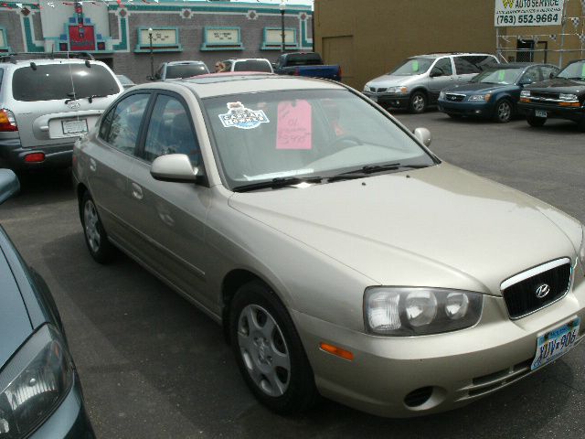 Hyundai Elantra 2001 photo 1