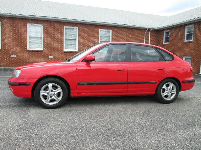 Hyundai Elantra 2001 photo 1