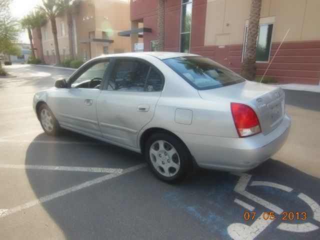 Hyundai Elantra FWD 4dr Sport Sedan