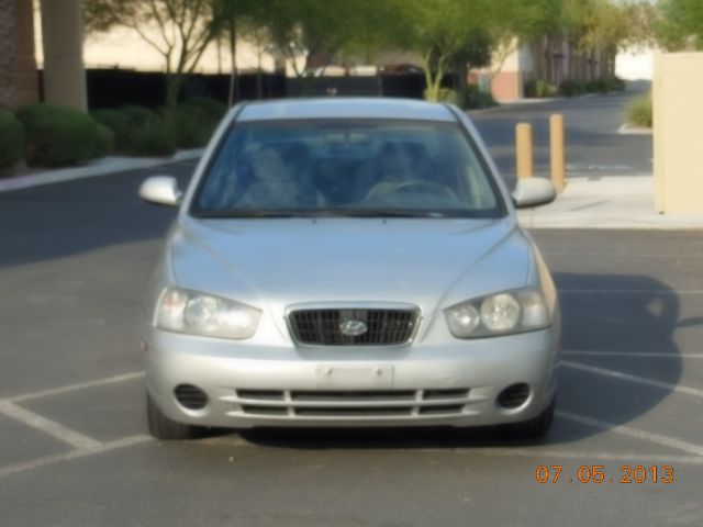 Hyundai Elantra 2001 photo 2