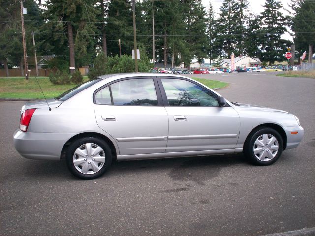 Hyundai Elantra 2001 photo 1