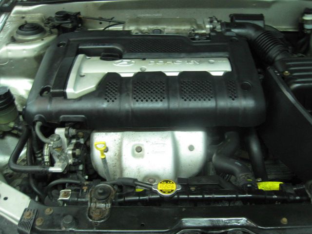 Hyundai Elantra 2001 photo 1