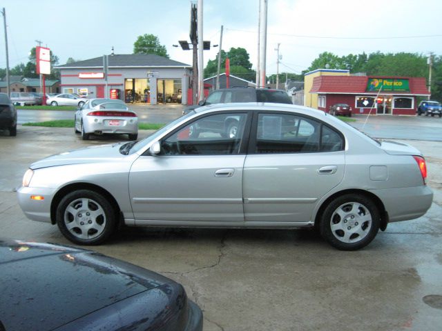 Hyundai Elantra 2001 photo 18