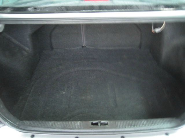 Hyundai Elantra 2001 photo 4