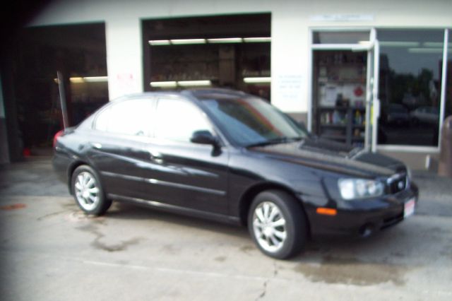 Hyundai Elantra 2001 photo 3