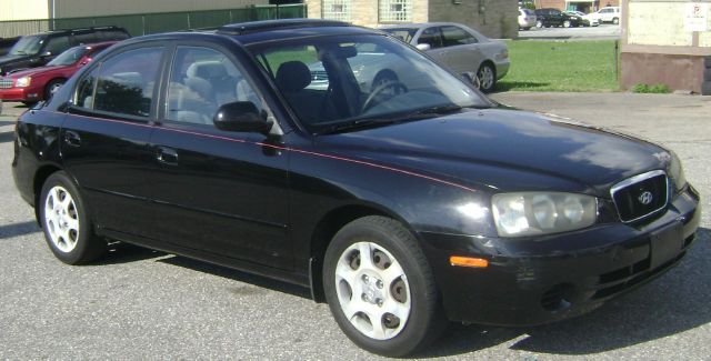 Hyundai Elantra 2001 photo 2