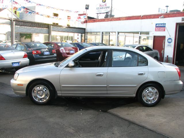 Hyundai Elantra 2001 photo 11