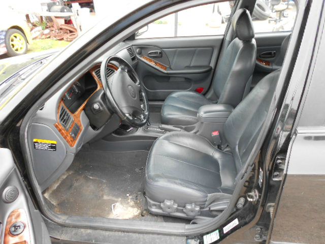 Hyundai Elantra 2002 photo 3