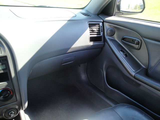 Hyundai Elantra 2002 photo 1