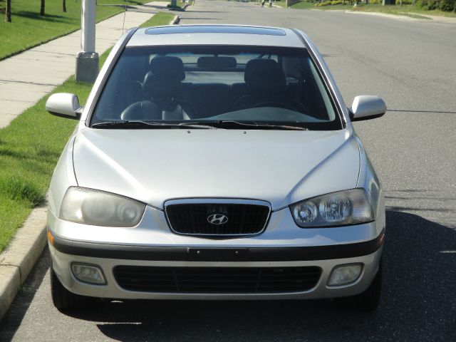 Hyundai Elantra 2002 photo 19