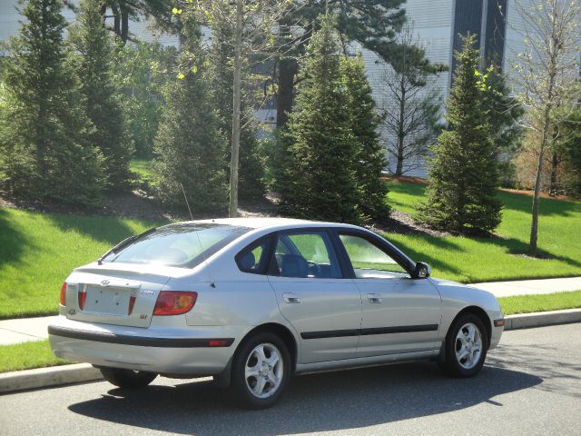 Hyundai Elantra 2002 photo 30