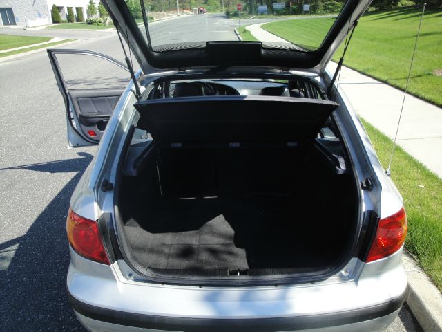 Hyundai Elantra 2002 photo 6