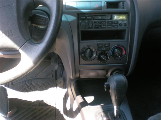 Hyundai Elantra 2002 photo 1