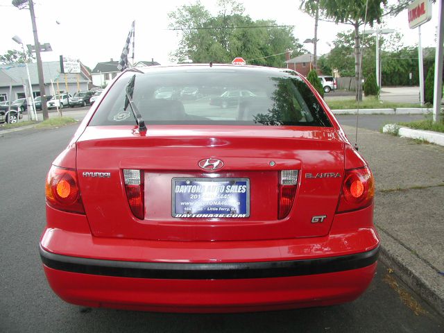 Hyundai Elantra 2002 photo 11