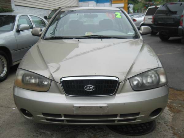 Hyundai Elantra 2002 photo 2