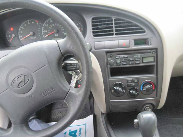 Hyundai Elantra 2002 photo 5