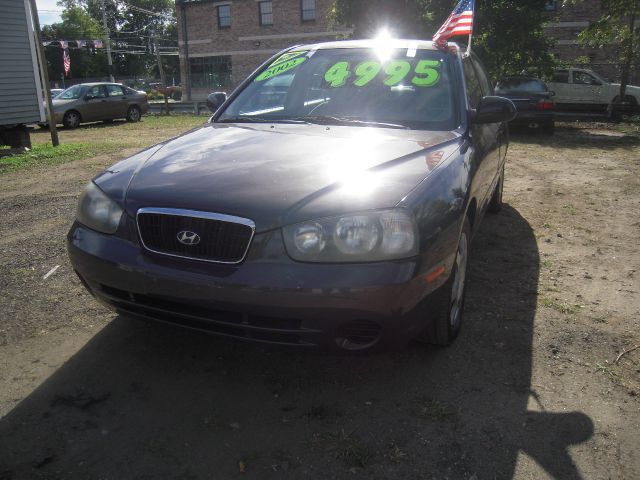 Hyundai Elantra 2002 photo 2