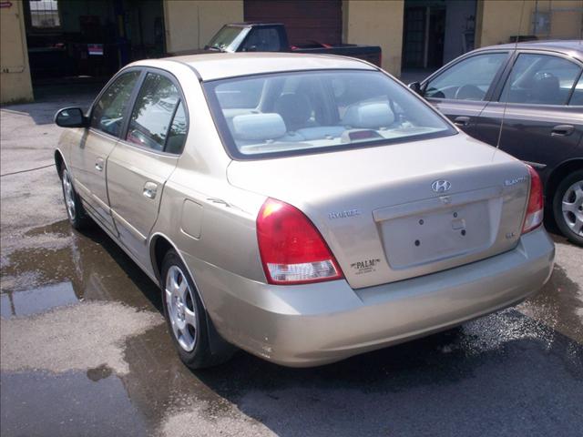 Hyundai Elantra Unknown Sedan