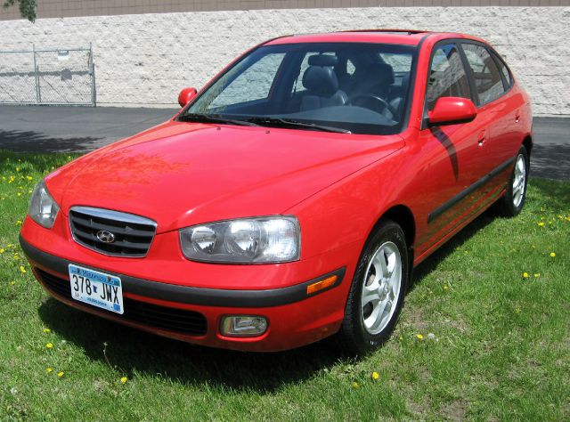 Hyundai Elantra 2002 photo 2