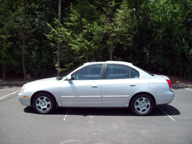 Hyundai Elantra 2002 photo 11