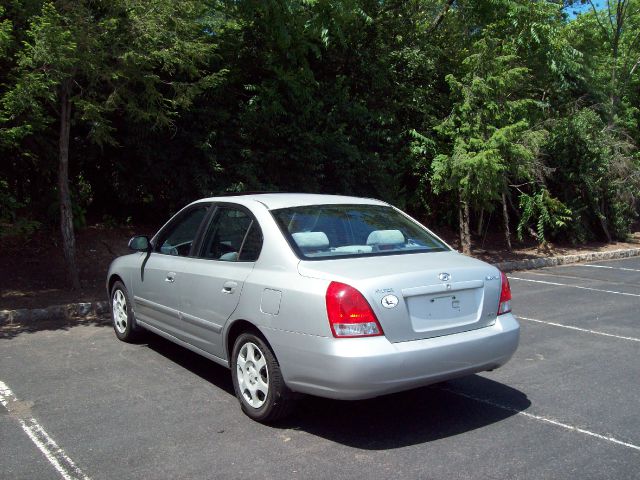 Hyundai Elantra 2002 photo 5