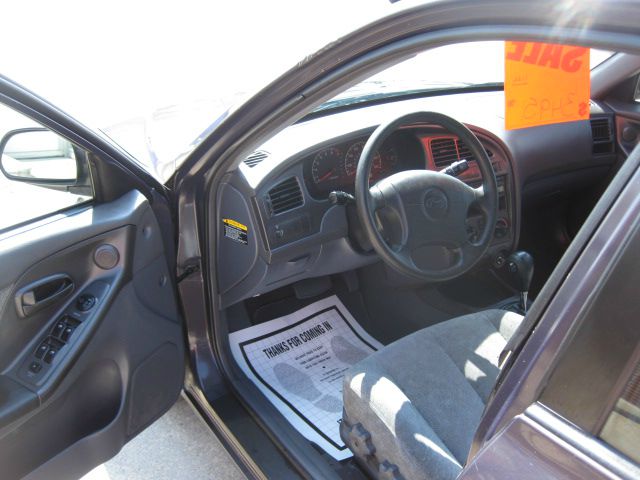 Hyundai Elantra 2002 photo 1