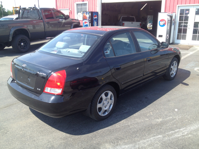 Hyundai Elantra FWD 4dr Sport Sedan