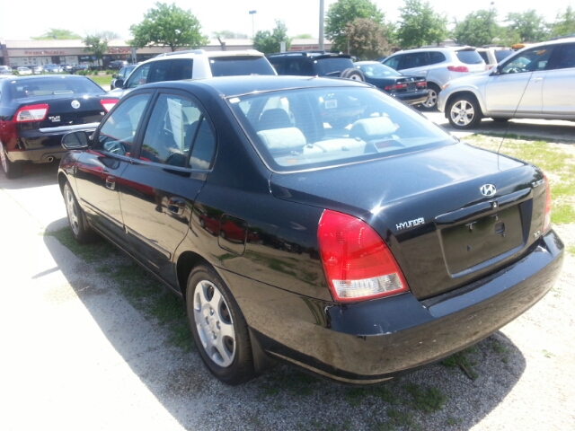 Hyundai Elantra 2002 photo 1