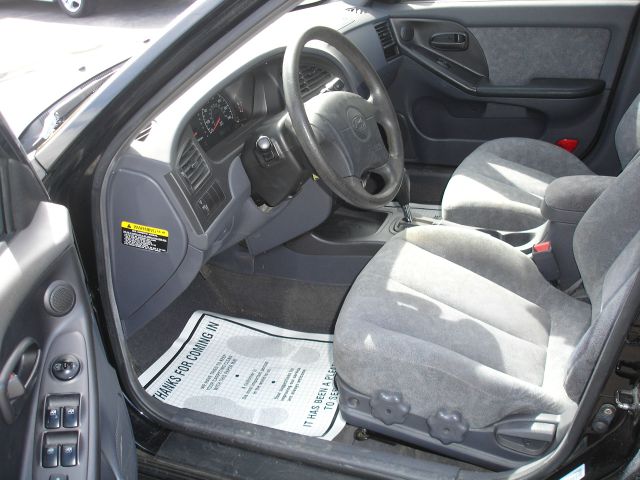 Hyundai Elantra 2002 photo 6