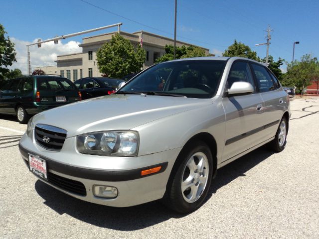 Hyundai Elantra 2002 photo 3