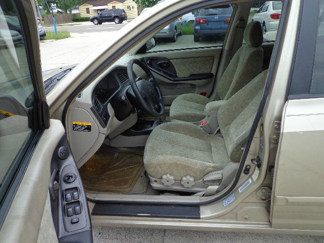 Hyundai Elantra 2002 photo 1